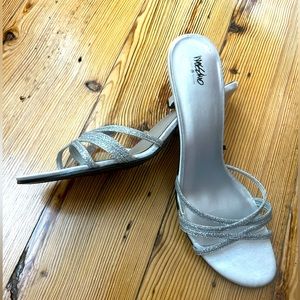 Mossimo Halle Heels - Size 9